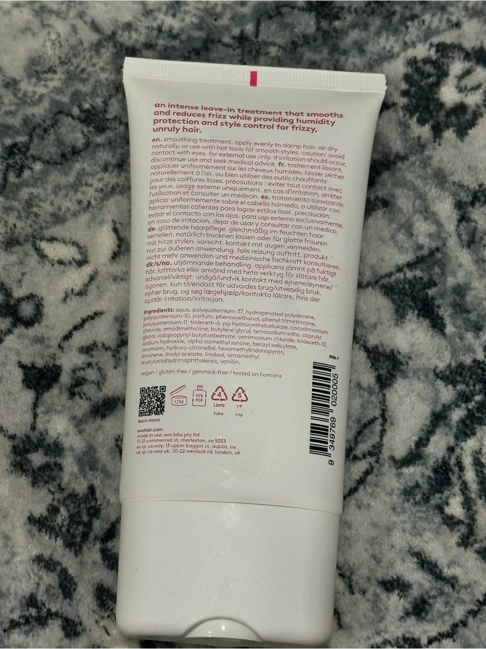 evo Lockdown Smoothing Treatment - White with Pink Text